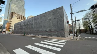 【改装・青葉区】一番町・大日如来近くのガソリンスタンドが、工事中。改装工事か。