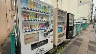 【青葉区】仙台フォーラス近くの駐車場の『北京餃子 冷凍自販機』が撤去に。