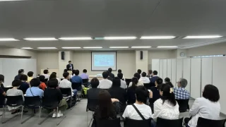 オープンキャンパスでは聞けない話も！？医学部受験の最新情報が集まる説明会があるみたい！