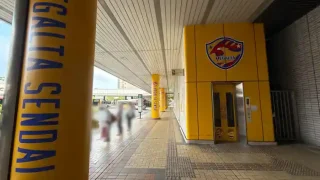 【泉区】泉中央駅前が、『ベガルタ・ゴールド』に染まってきたみたい!